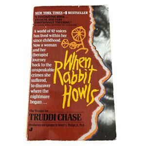 BOOK USED When Rabbit Howls Paperback 1990 by Troops for Truddi Chase Staff